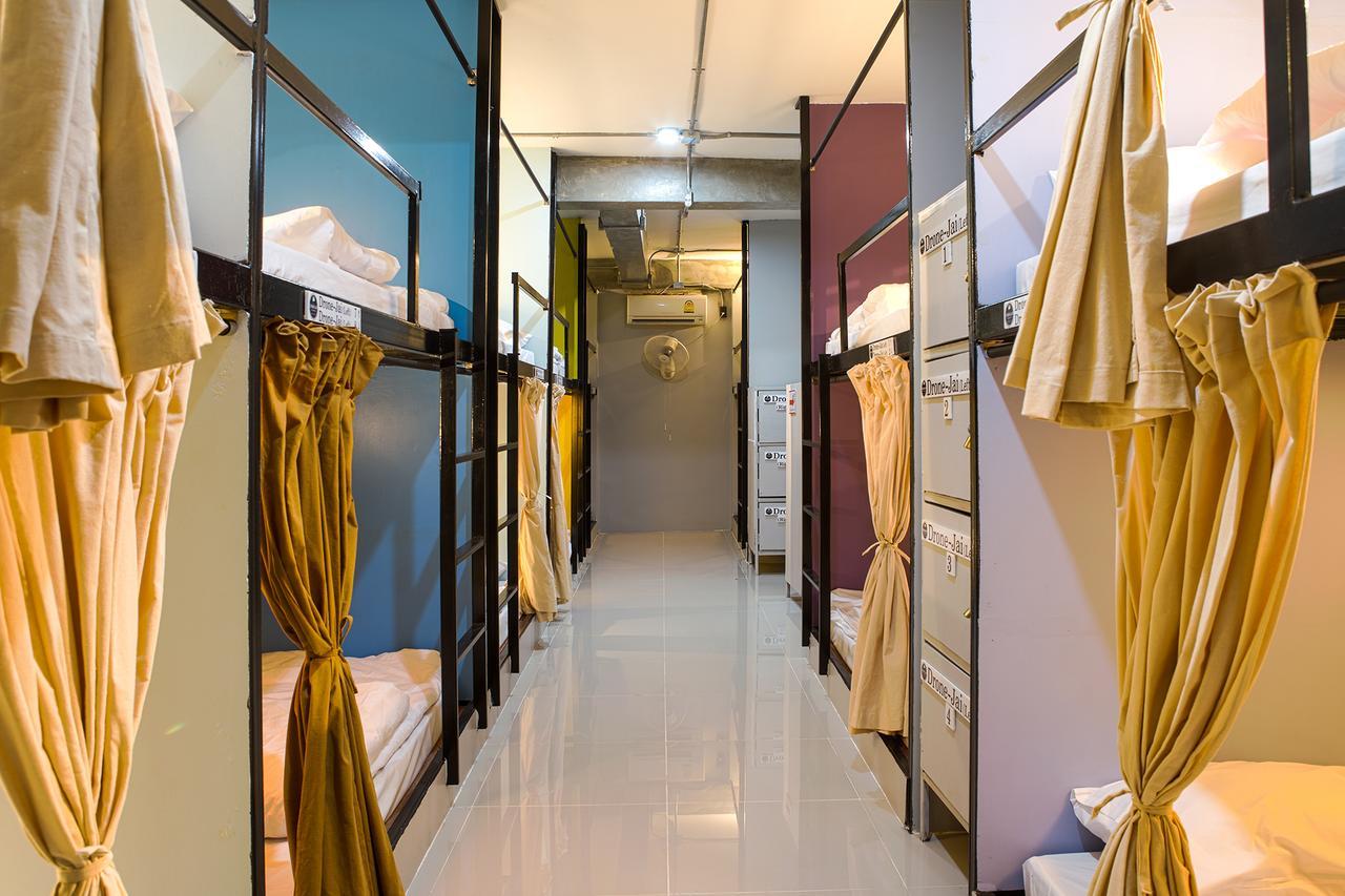 Yellow Flower Hostel Чианг Рай Екстериор снимка